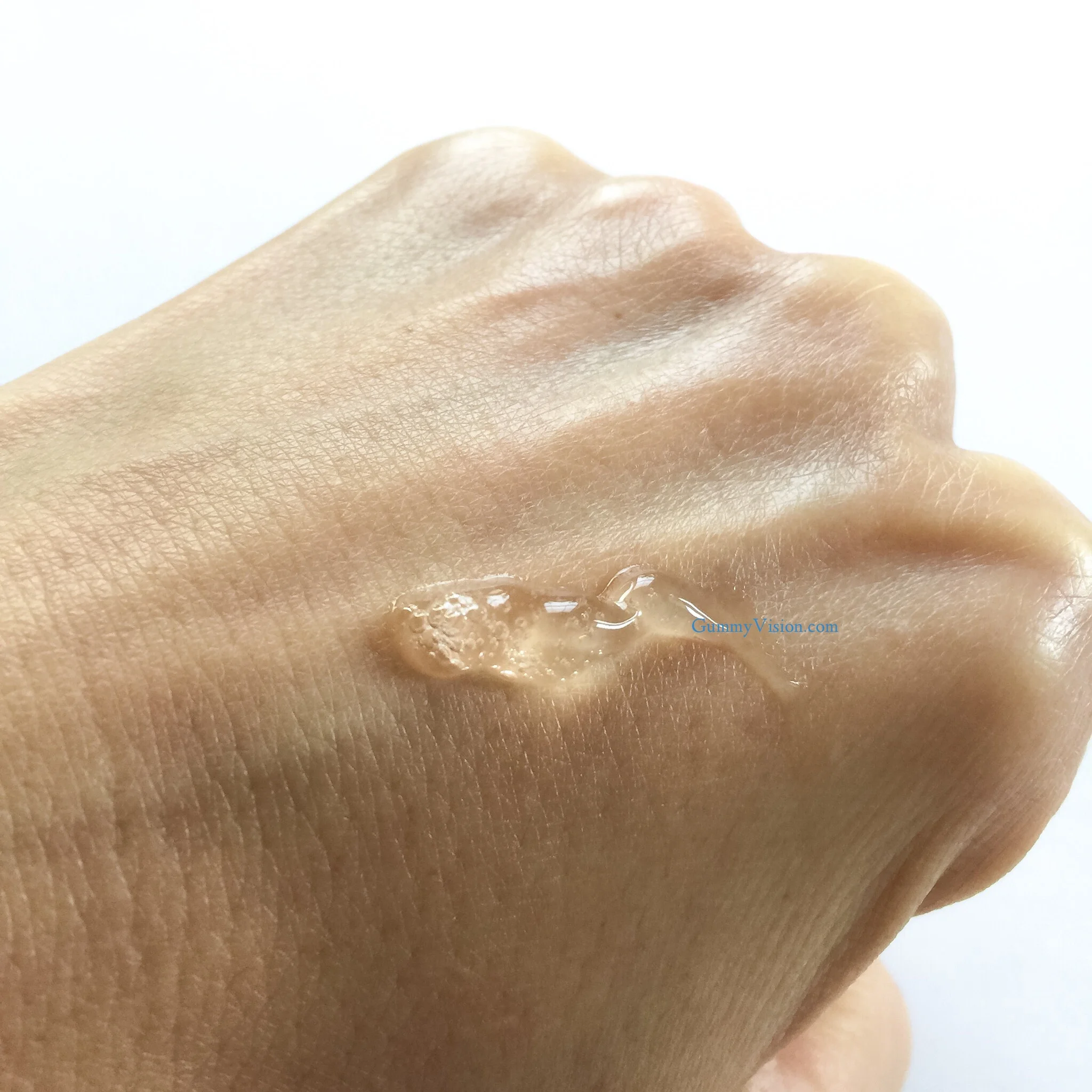  Indie Lee Brightening Cleanser - gummyvision.com