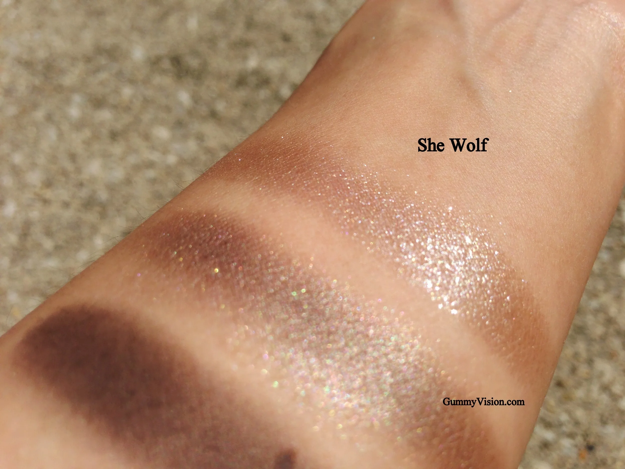 Click image to enlarge. Outdoor sunlight.