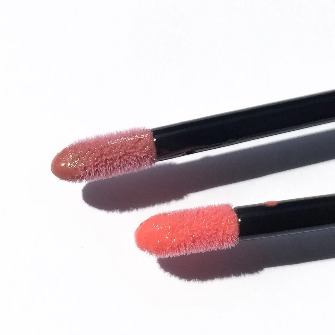 Burberry Kisses Lip Gloss in Cameo Nude &amp; Melon - gummyvision.com