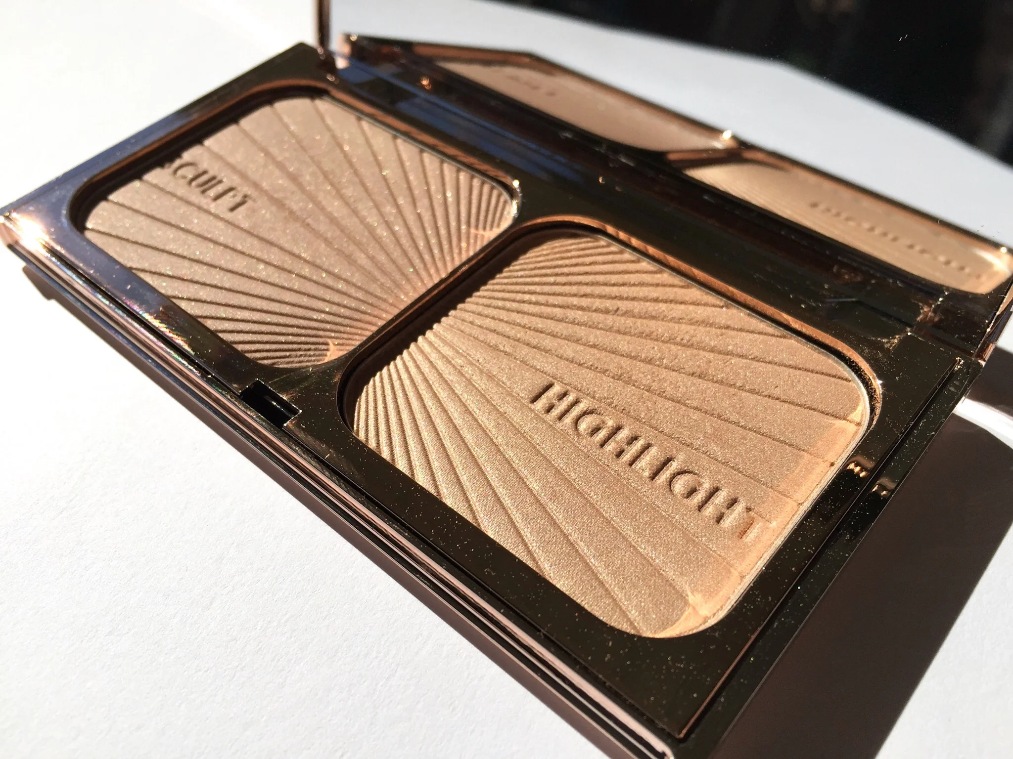 Charlotte Tilbury Filmstar Bronze &amp; Glow - www.gummyvision.com