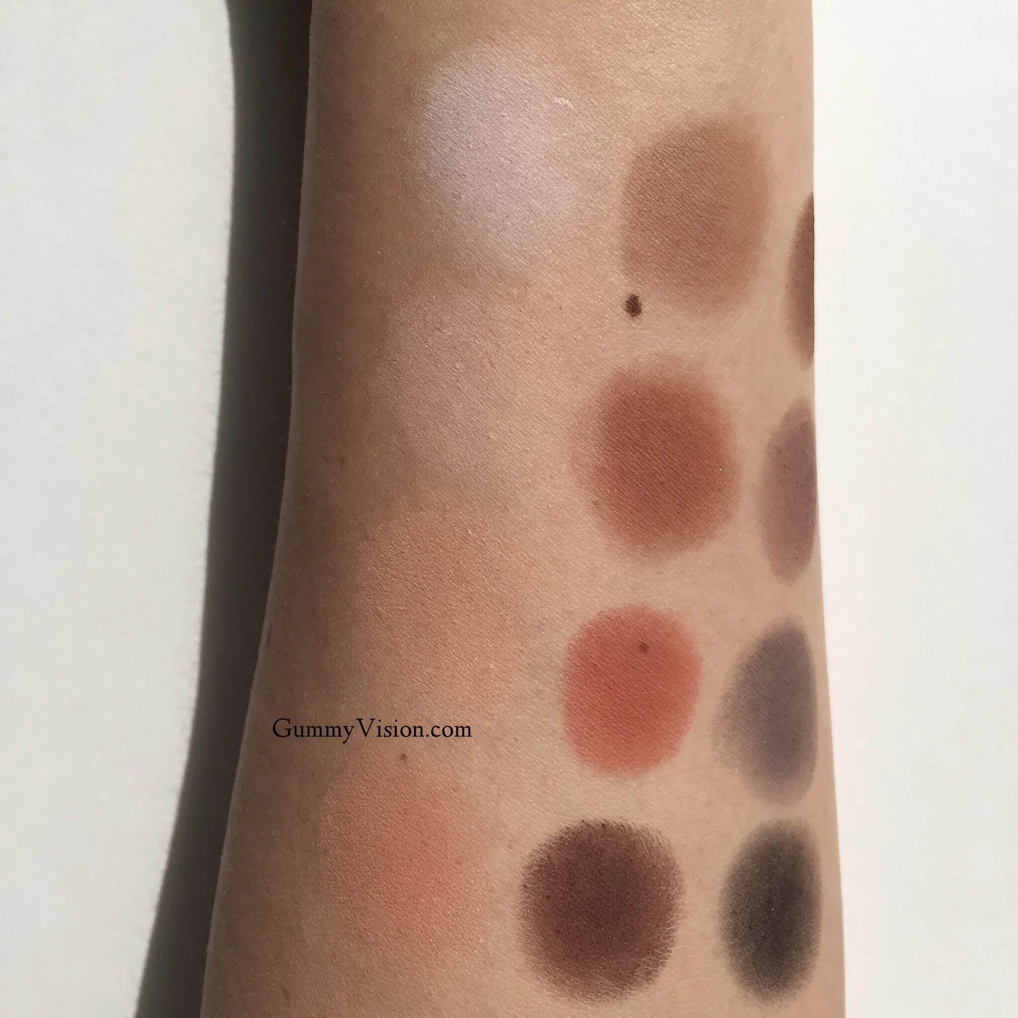 Viseart&nbsp;Eyeshadow Palette In 01 Neutral Matte - gummyvision.com