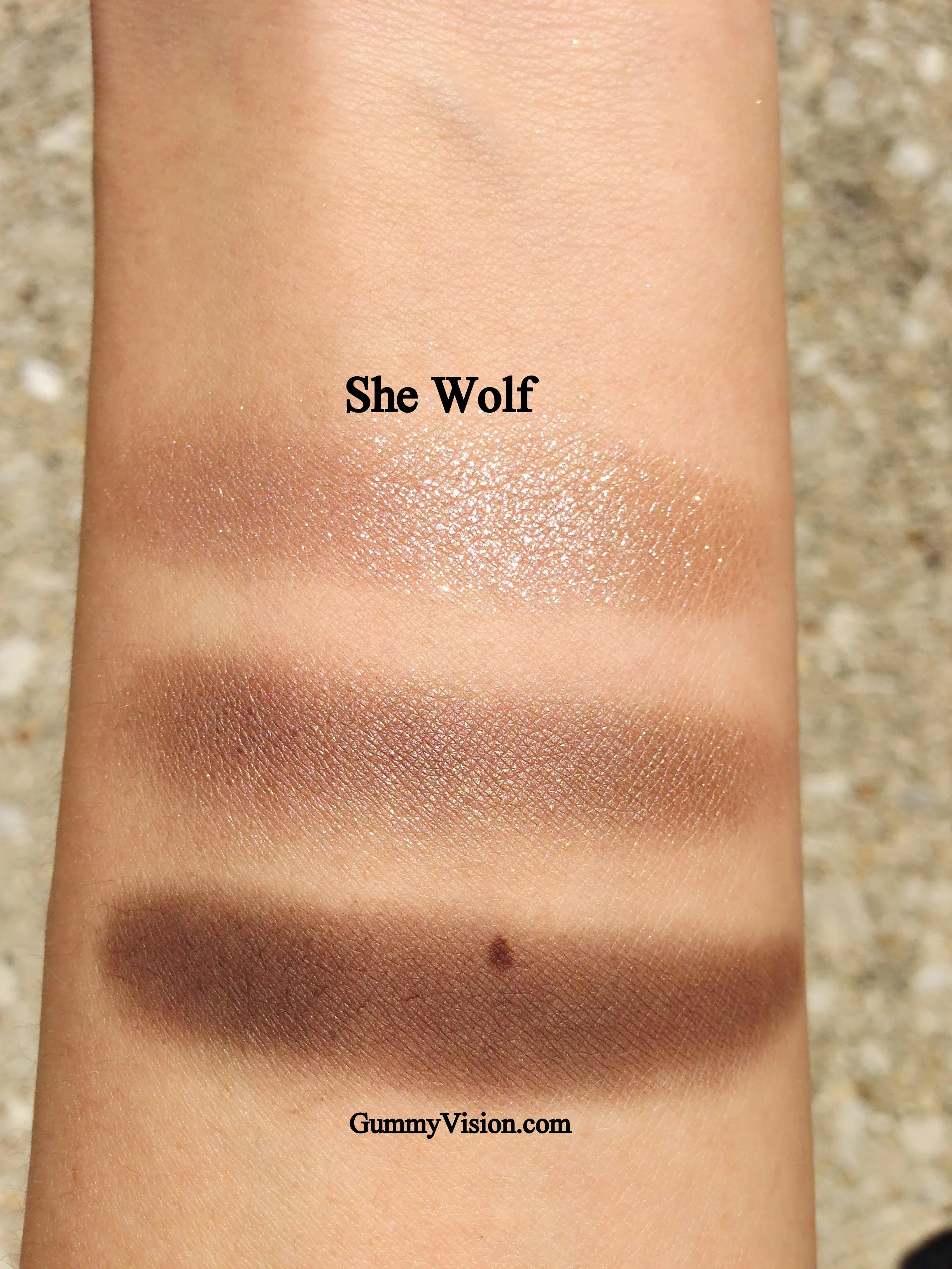 Click image to enlarge. Outdoor sunlight.